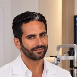 Dr Yoni Gozlan, chirurgien-ophtalmologue à Paris 16e